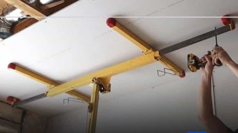 أنواع ومكونات مقابس السقف